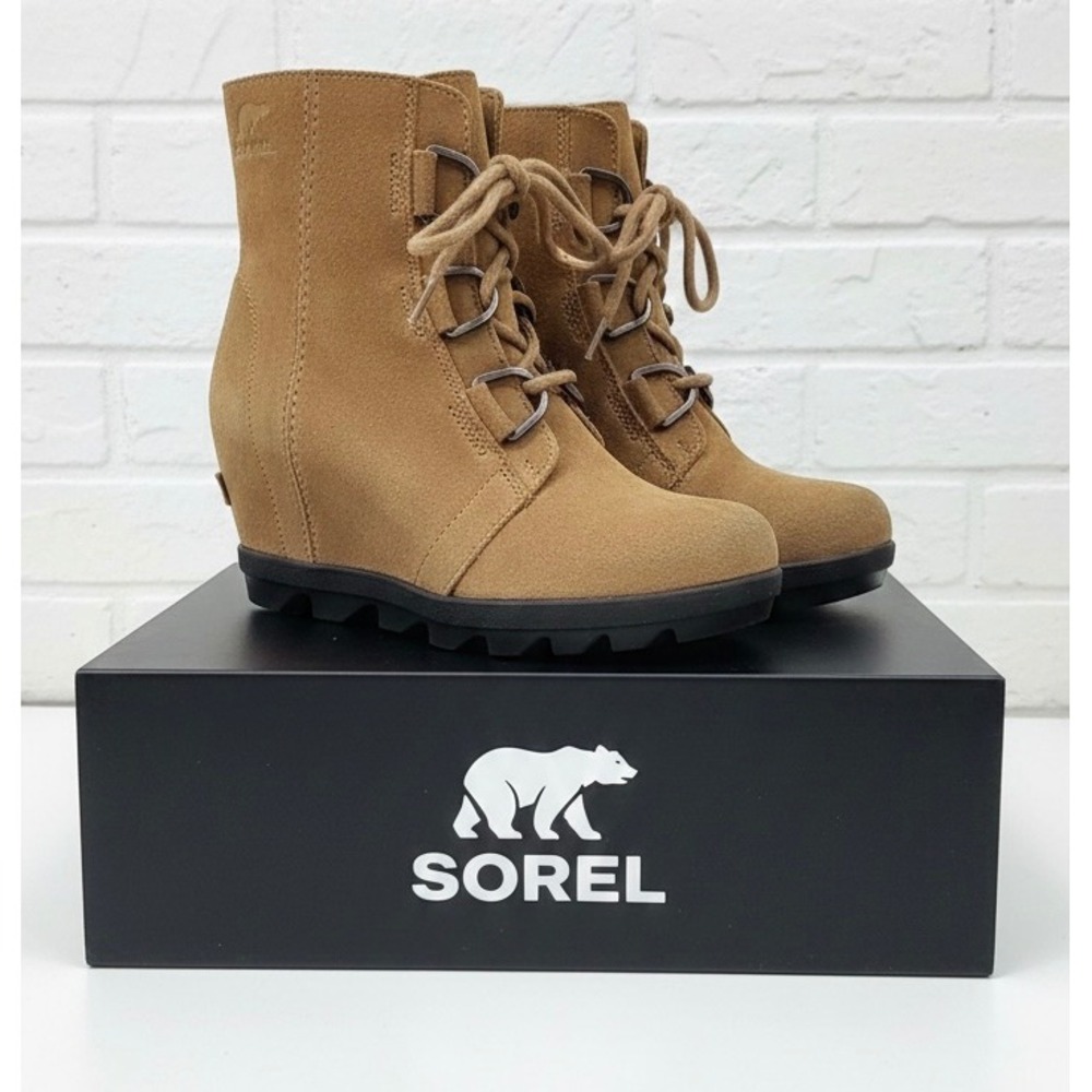 Sorel 🤑Joan Of The Arctic 🤎Light Brown Suede Wedge Snow/winter boot sz6‎